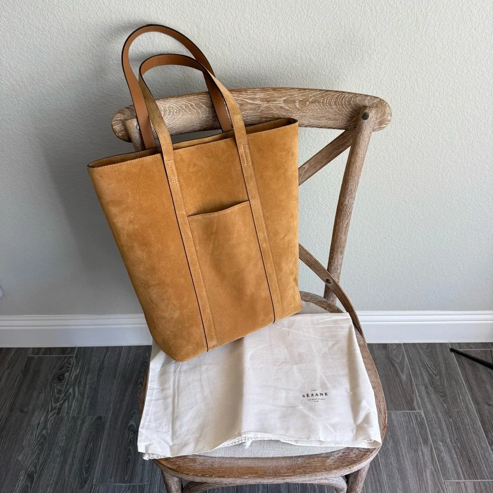 Sezane the tote in suede